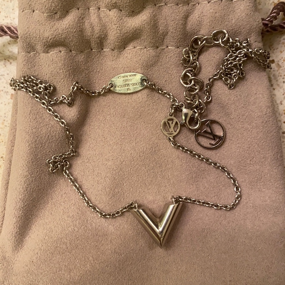 LV necklace